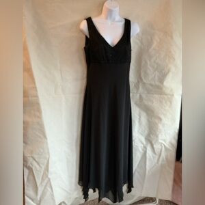 Jones Wear Black Beaded V-Neck Dress